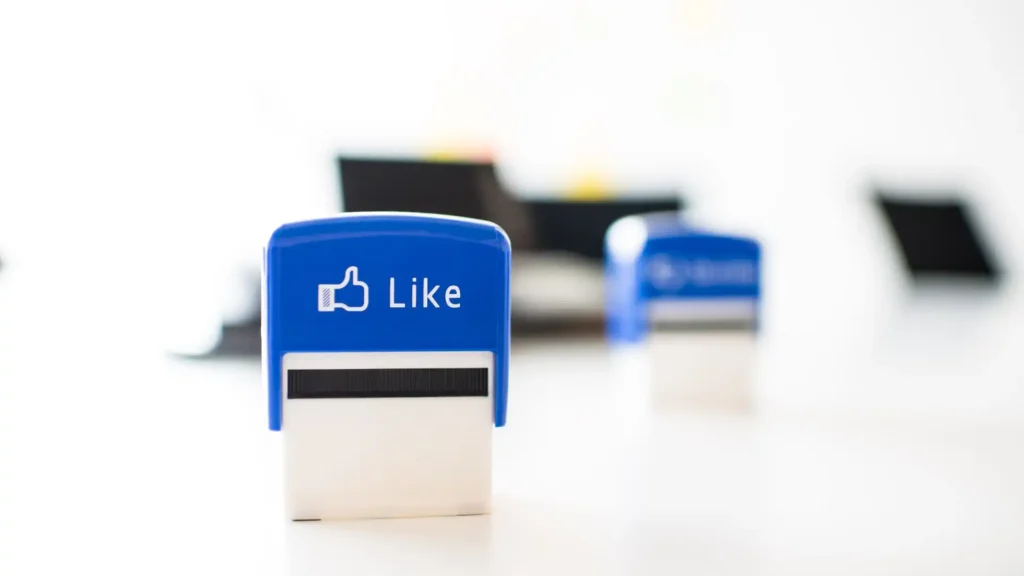 So vergrößern Unternehmen gezielt ihre Facebook Community Facebook